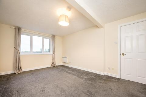 1 bedroom apartment to rent, Newsholme Close, Warrington WA3