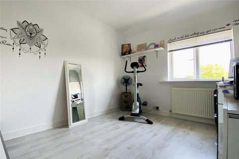 23a Edinburgh Drive, Staines, TW18 1PJ