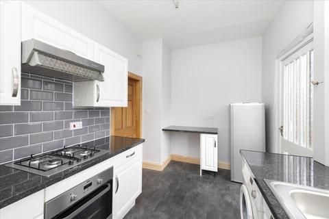 18 Leighton Crescent, Easthouses, Dalkeith, EH22 4DX