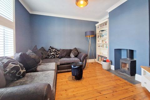 3 bedroom end of terrace house for sale, Horsley Road Rochester