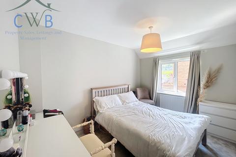 3 Kiln Way, Halling, Rochester, ME2 1FP