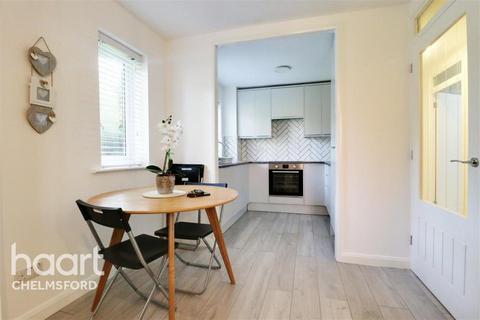 2 bedroom flat to rent, Bradford Street, Chelmsford