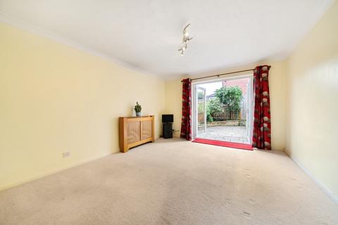 2 bedroom house to rent, North Road South Wimbledon SW19