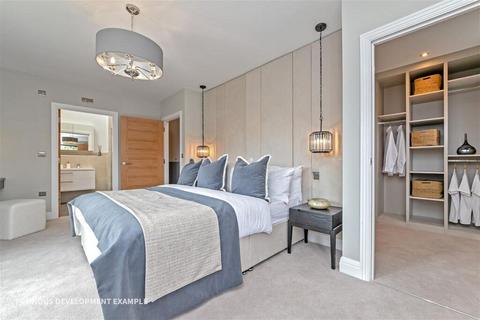 3 bedroom semi-detached house for sale, Clophill Road, Bedford MK45