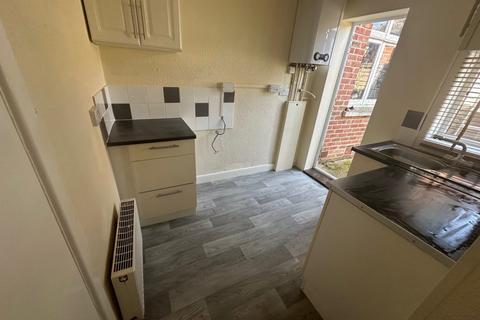 undefined, Coles Avenue, Hamworthy – Garden apartment