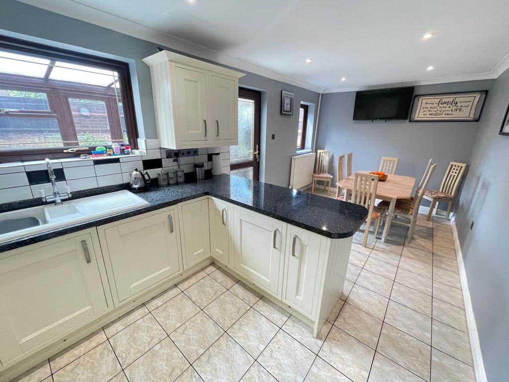 Beresford Drive, Woodbridge IP12 3 bed end of terrace house for sale