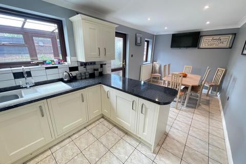 3 bedroom end of terrace house for sale, Beresford Drive, Woodbridge IP12