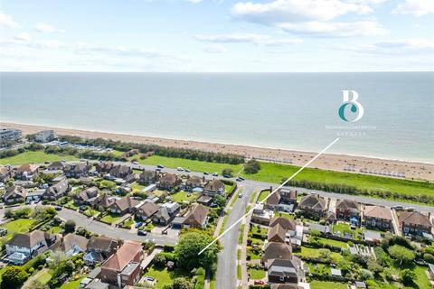 4 bedroom detached house for sale, Smugglers Walk, Goring-by-Sea, Worthing, West Sussex, BN12
