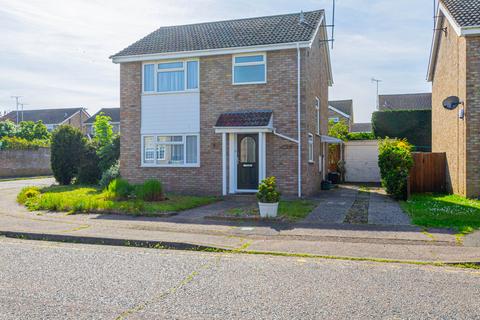 3 bedroom detached house for sale, Bury Close, Colchester, CO1