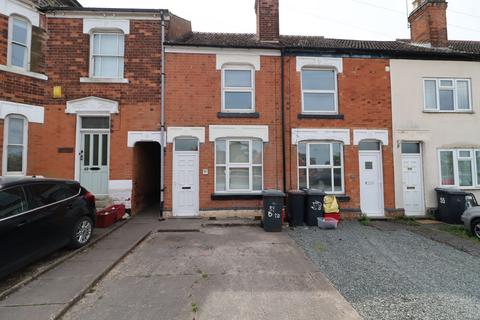 2 bedroom terraced house to rent, Derby Road, Kegworth, DE74
