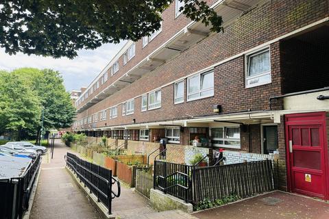 1 bedroom apartment to rent, Stranraer Way, London, N1