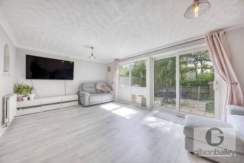 6 Rose Walk, Brundall, Norwich, NR13 5NE