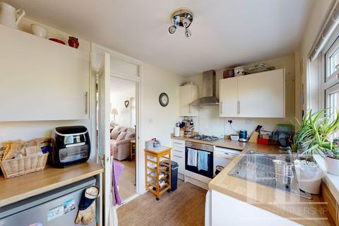 2 bedroom end of terrace house for sale, Worth, Crawley RH10