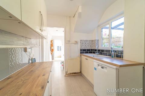 25 Glannant Road, Bridgend, CF31 4HR