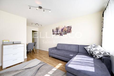 36 Rivington Crescent, London, NW7 2LE