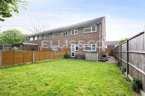 36 Rivington Crescent, London, NW7 2LE