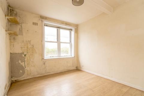 2 bedroom ground floor flat for sale, 24/1 Clearburn Crescent, Prestonfield, EH16 5ER