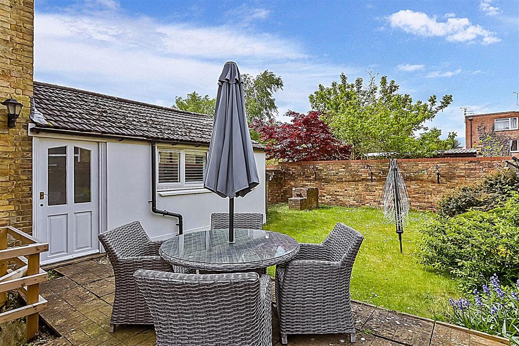 Boxley Road, Maidstone, Kent 2 bed ground floor for sale £