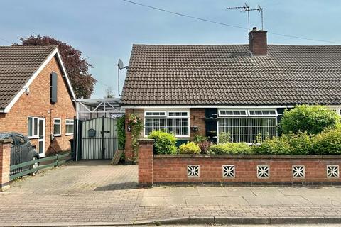 2 bedroom semi-detached bungalow for sale, Pleydell Close, Coventry, CV3