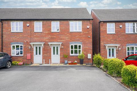 3 bedroom townhouse for sale, Wingerworth, Chesterfield S42
