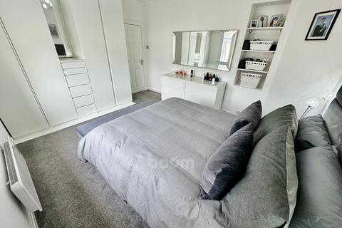 2 bedroom flat for sale, 58 Whitehaugh Avenue, Paisley