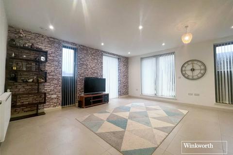 2 bedroom penthouse for sale, Alpine Road, London NW9