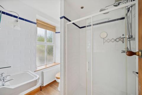 6 Spring Lane, Greetland, Halifax, HX4 8JL