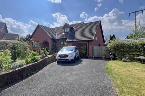 3 bedroom detached house for sale, Goylands Close, Llandrindod Wells, LD1