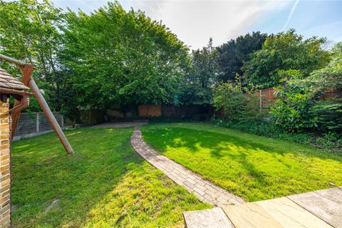 4 bedroom detached house for sale, Silchester Court, Penenden Heath, Maidstone, ME14