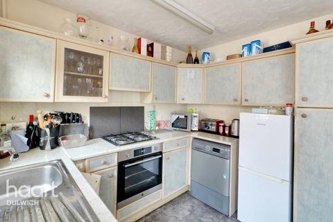2 bedroom terraced house for sale, Burrow Road, London