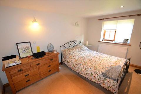 3 bedroom semi-detached house to rent, Gaddon Farm, Uffculme, Cullompton, EX15