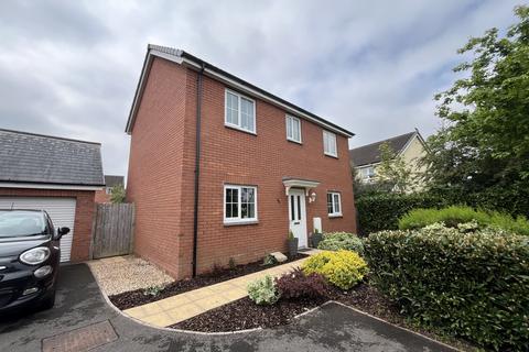 3 bedroom detached house to rent, Quartly Drive