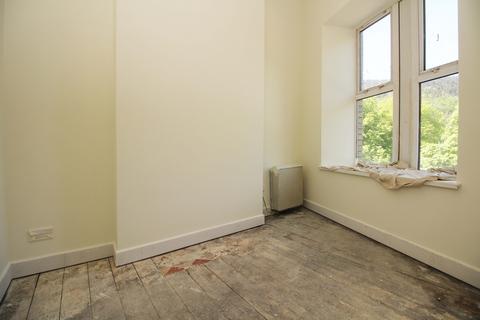 1 bedroom flat to rent, Commercial Street Arcade, Abertillery