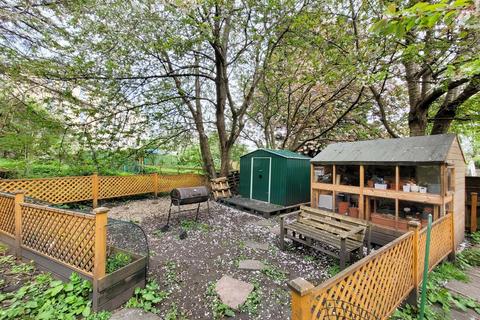 20/6 Loganlea Drive, Edinburgh, EH7 6LW