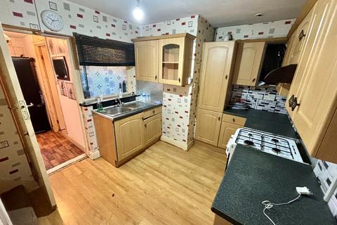 3 bedroom end of terrace house for sale, School Road, Dagenham RM10