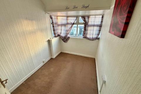 3 bedroom end of terrace house for sale, School Road, Dagenham RM10