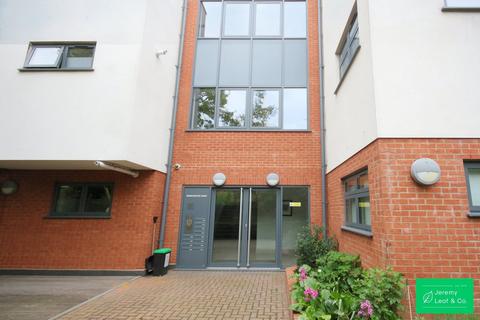 2 bedroom flat for sale, Station Close, Woodside Park, N12