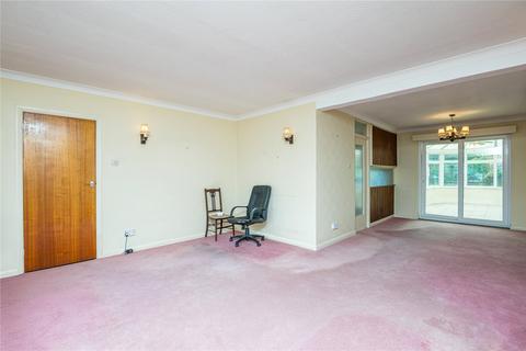 18 Cherrybrook, Southend-on-sea, SS1 3QZ
