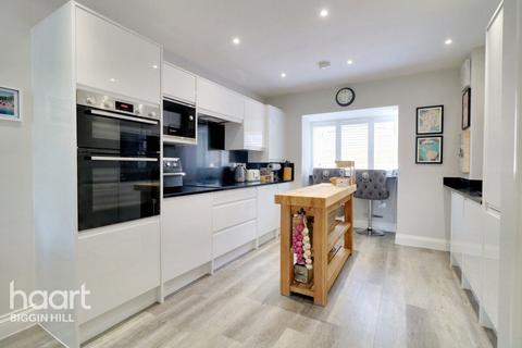 23 Sunningvale Close, Biggin Hill, Westerham, TN16 3BS
