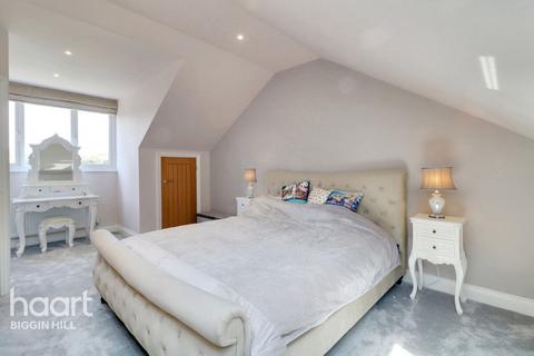 23 Sunningvale Close, Biggin Hill, Westerham, TN16 3BS