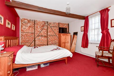 2 bedroom terraced house for sale, Wincheap, Canterbury, Kent