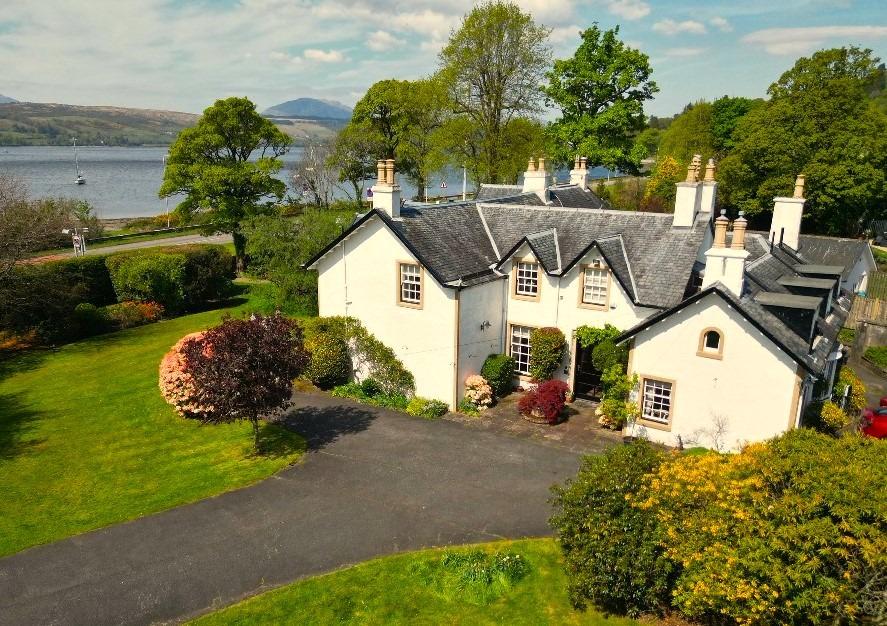 Gareloch Road, Rhu, Argyll and Bute, G84 8NH 7 bed detached house for