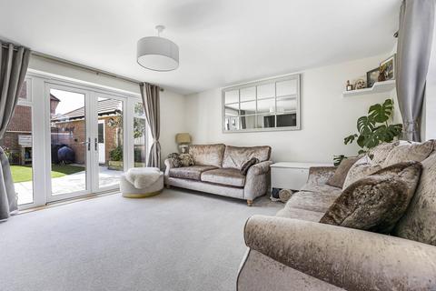 1 Collingbourn Road, Grove, Wantage, OX12 7FR