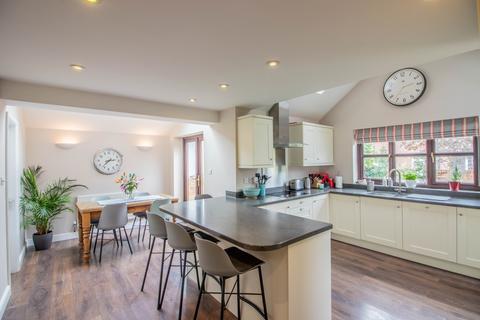 1 Mere Beck, Ambaston, Derby, DE72 3GH