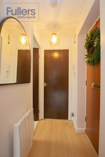 1 bedroom flat for sale, Ainsley Close, London N9