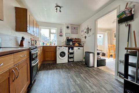 3 bedroom terraced house for sale, Raleigh Road, Newton Abbot TQ12