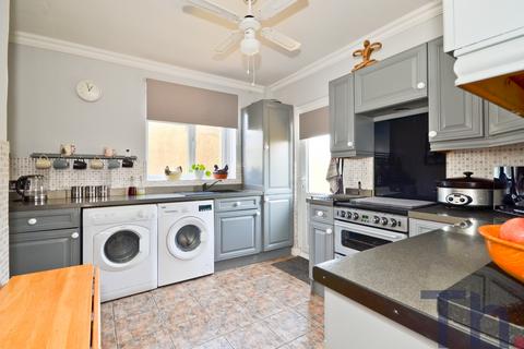 3 bedroom semi-detached house for sale, Cowes PO31