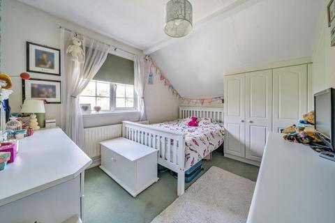 123 Queensway, West Wickham, BR4 9DT