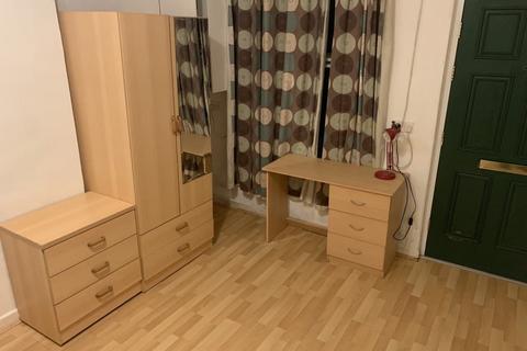 1 bedroom flat to rent, Leeds LS6