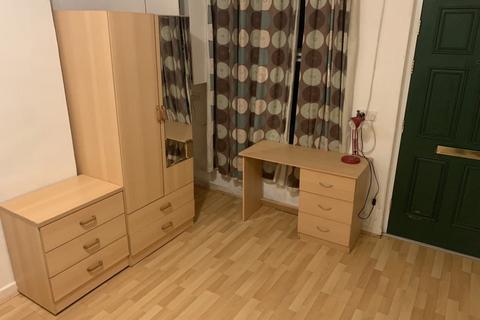 undefined, Leeds LS6